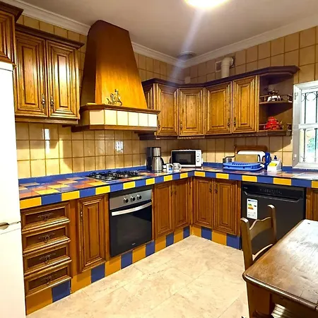 Cármenes * Conil De La Frontera