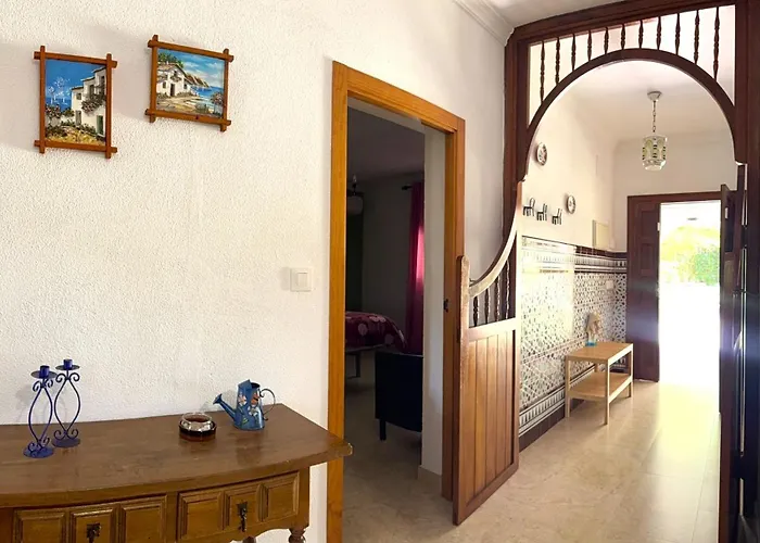 Carmenes Кониль-де-ла-Фронтера