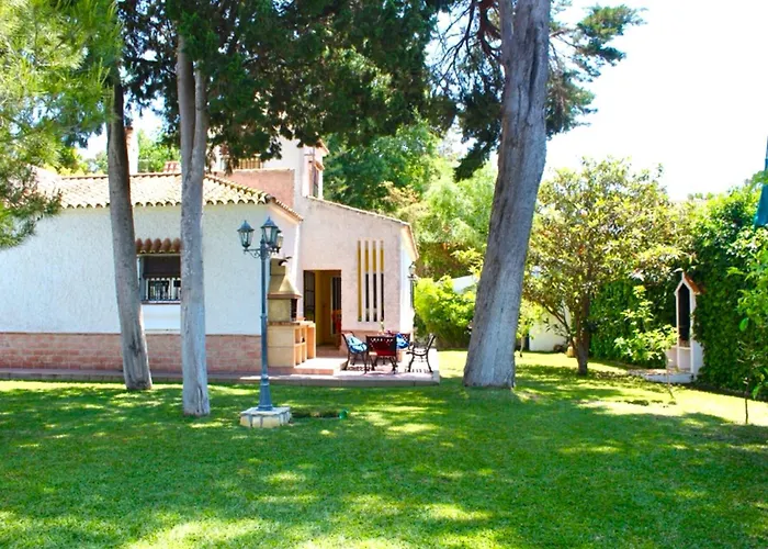 Carmenes Вилла *