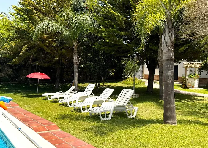 Carmenes Вилла *