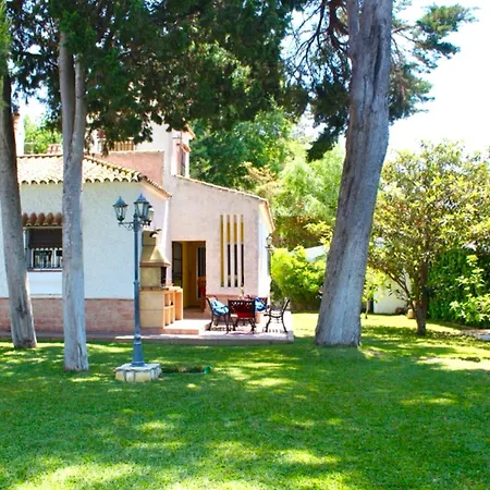 Carmenes Villa *
